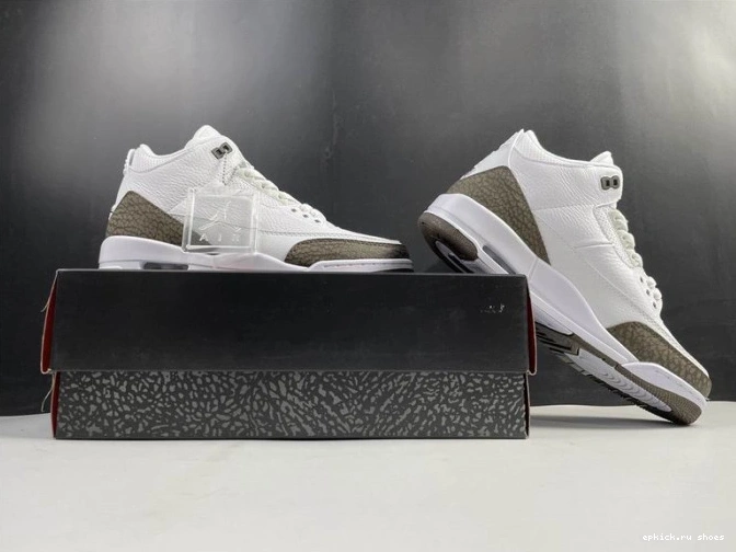 Cheap Mocha Air 3 Retro (2018) Jordan 136064-122 0809